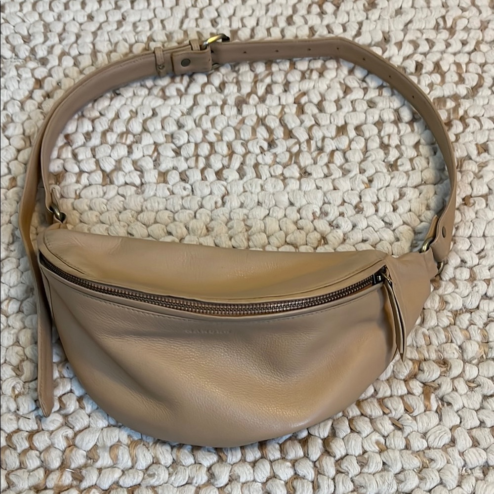 MANDRN Tan Leather Sling Bag
